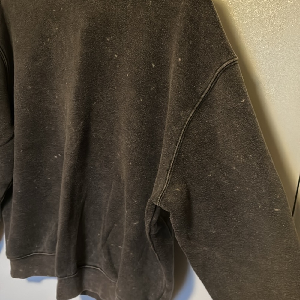 Super Soft Sweatshirt - Picture 4 of 7